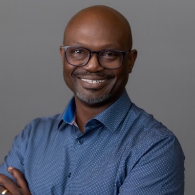 Vernon Ross, Executive Comms & AI Strategist, Speaker, Author